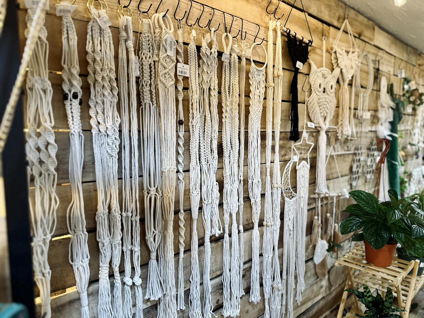 Macrame Hanger