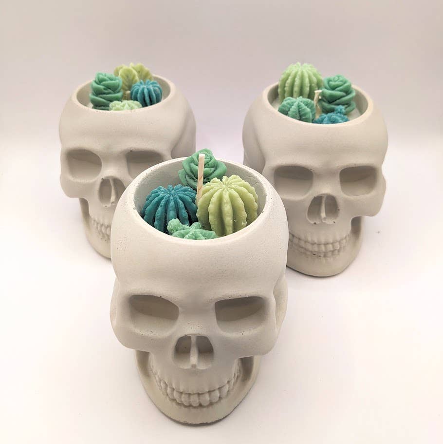 Skull Succulent Candle
