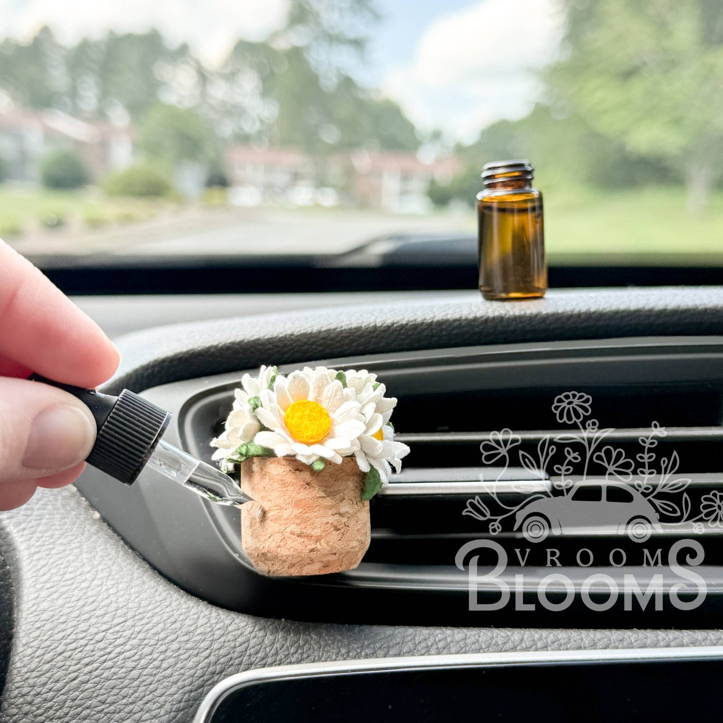 Daisy Flower Car Vent Clip - Japanese Cherry Blossom