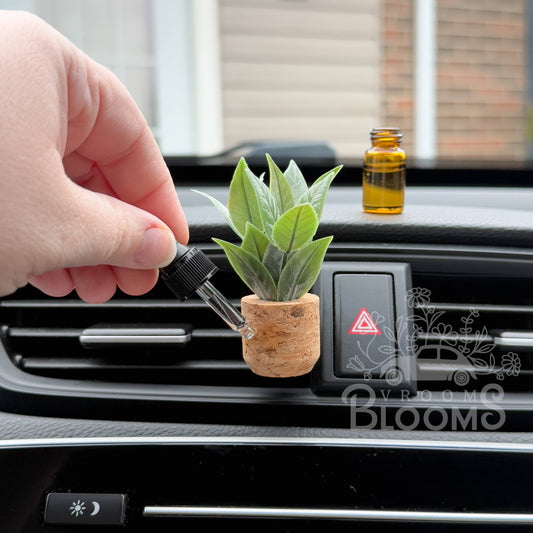 Tall Leafy Plant Vent Clip - Black Cherry Merlot