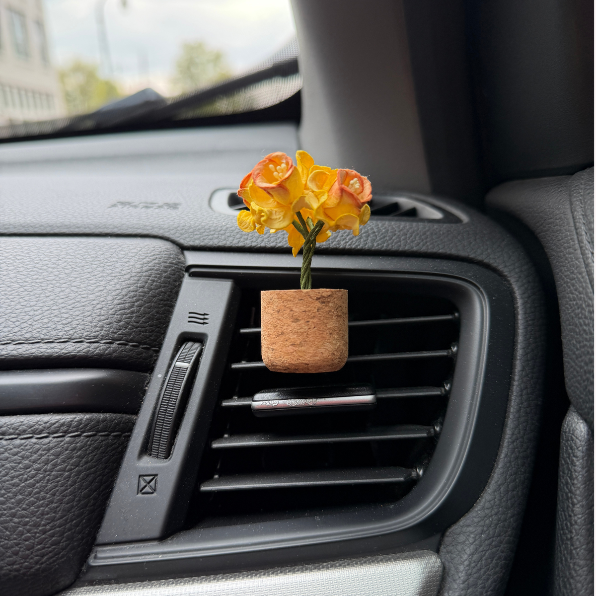 Daffodil Car Vent Clip